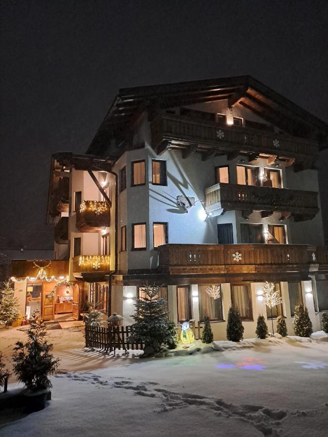 Villa Zwei Hirsche Seefeld in Tirol Exterior foto