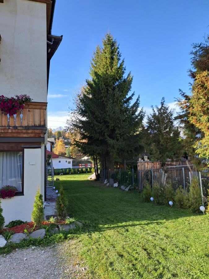 Villa Zwei Hirsche Seefeld in Tirol Exterior foto